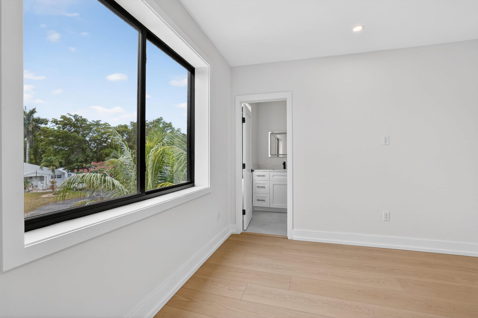 509 SW 11th Street, Unit 509, Fort Lauderdale, FL 33315 Photo