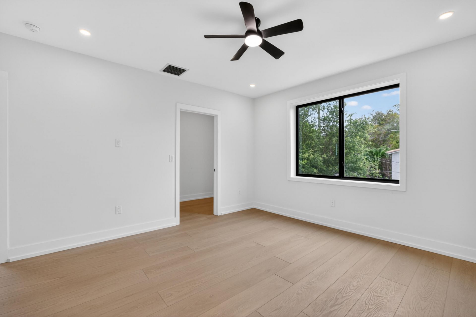 509 SW 11th Street, Unit 509, Fort Lauderdale, FL 33315 Photo