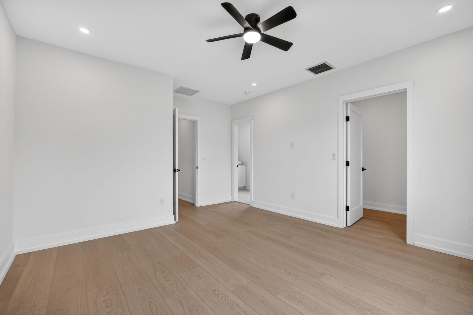 509 SW 11th Street, Unit 509, Fort Lauderdale, FL 33315 Photo