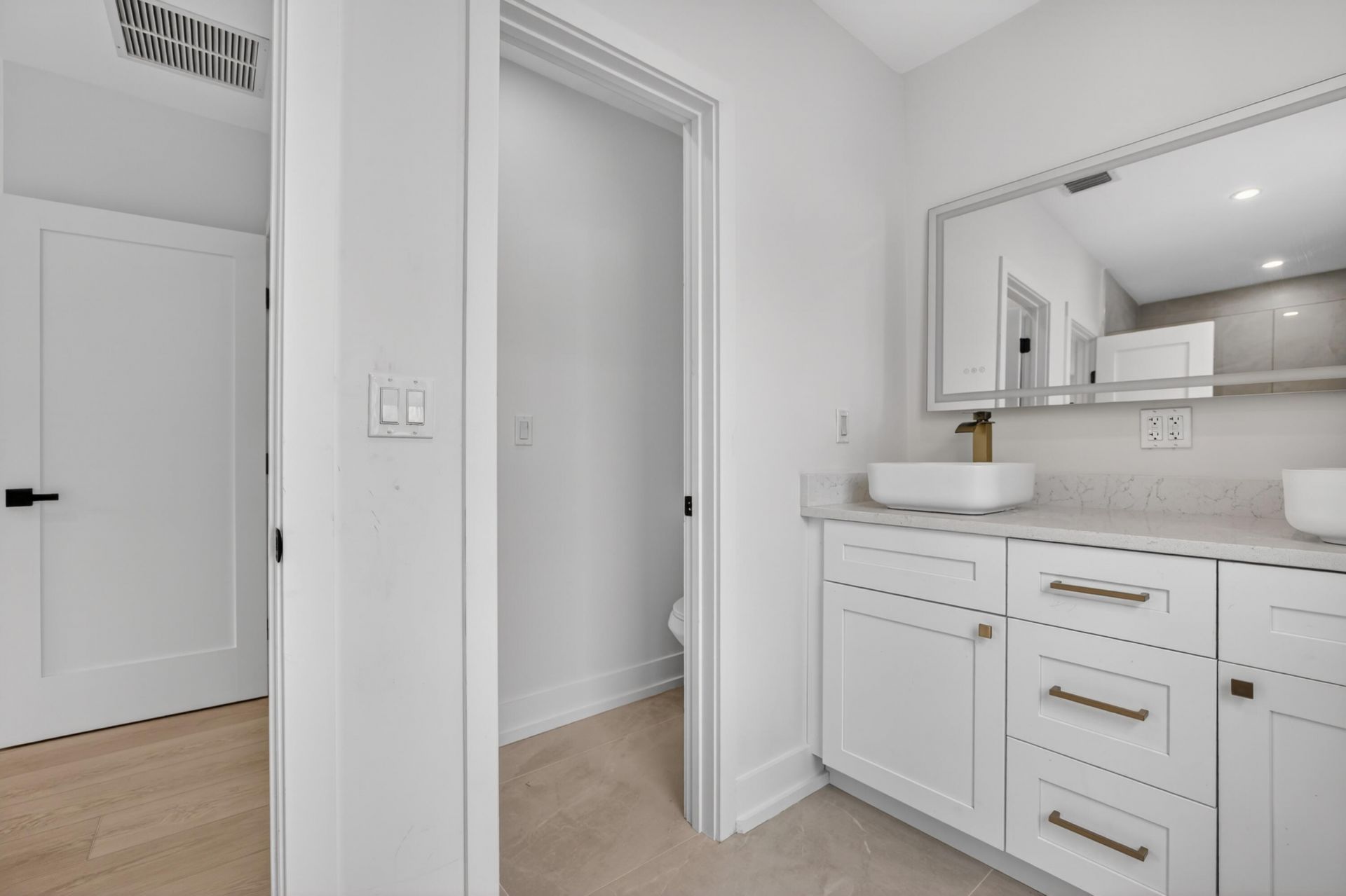 509 SW 11th Street, Unit 509, Fort Lauderdale, FL 33315 Photo