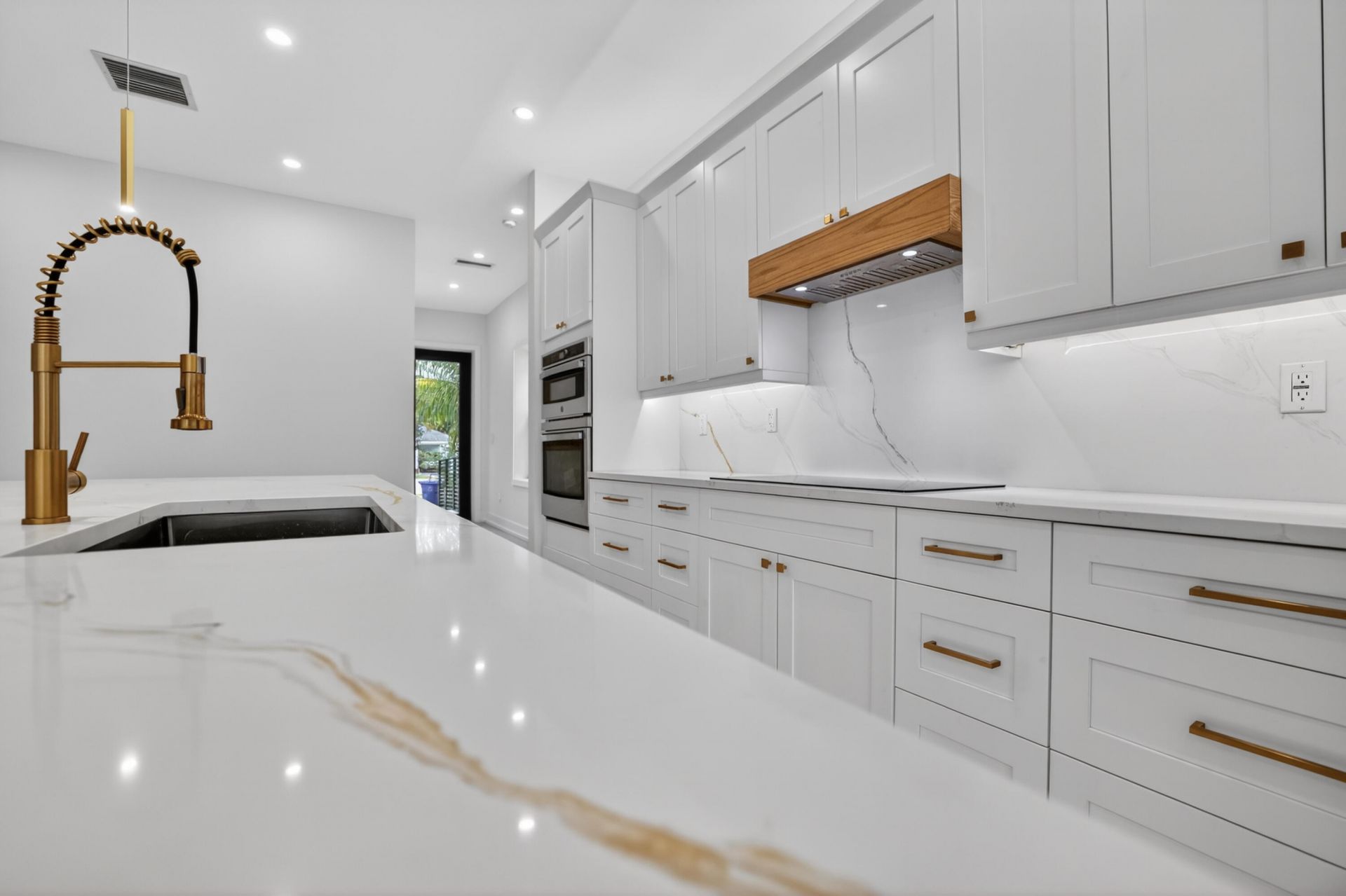509 SW 11th Street, Unit 509, Fort Lauderdale, FL 33315 Photo
