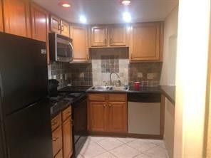 4174 Inverrary Drive, Unit 907, Lauderhill, FL 33319 Photo