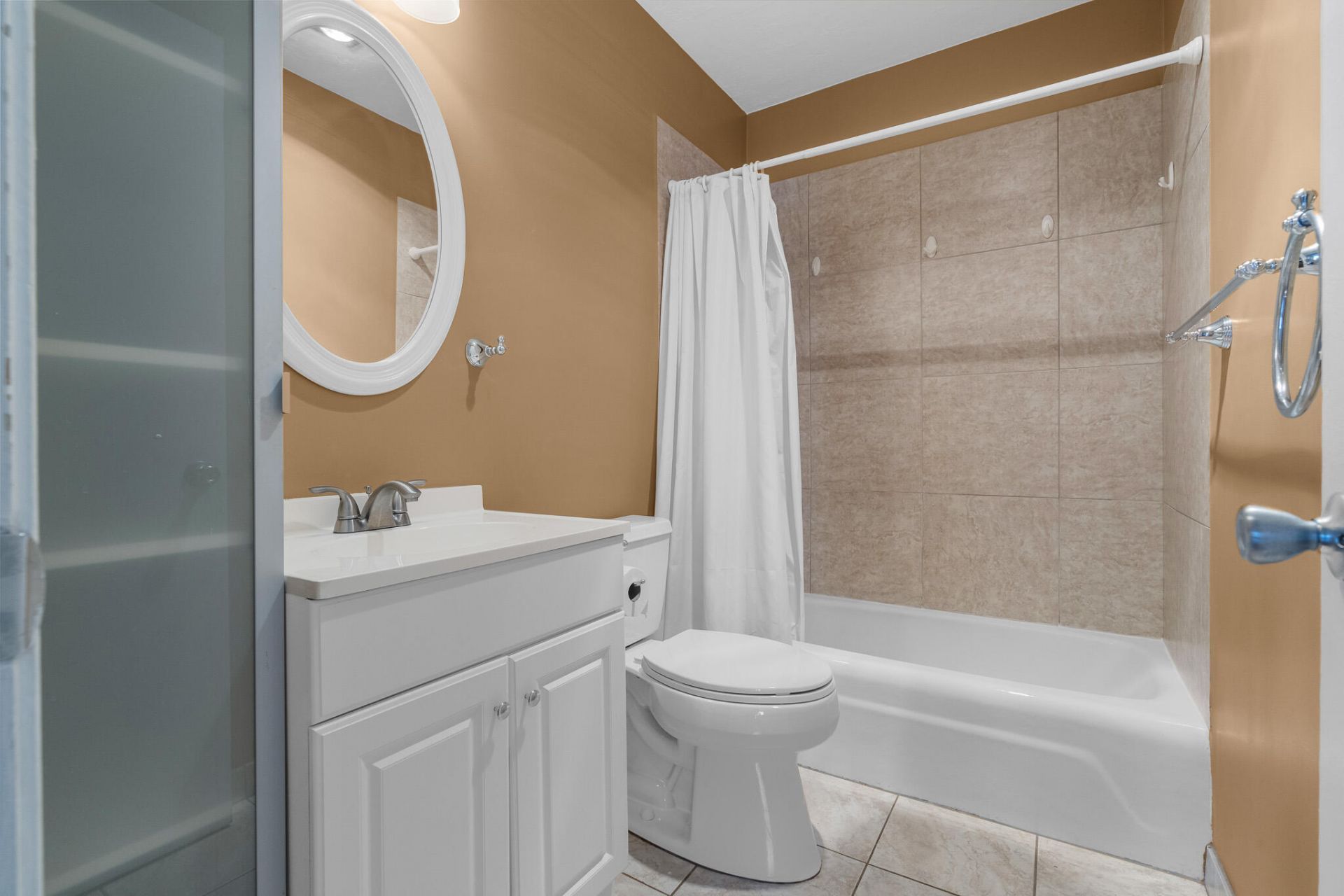 2171 NE 66th Street, Unit 812, Fort Lauderdale, FL 33308 Photo