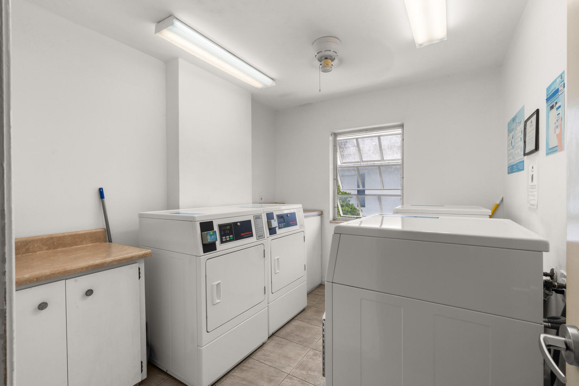 2171 NE 66th Street, Unit 812, Fort Lauderdale, FL 33308 Photo
