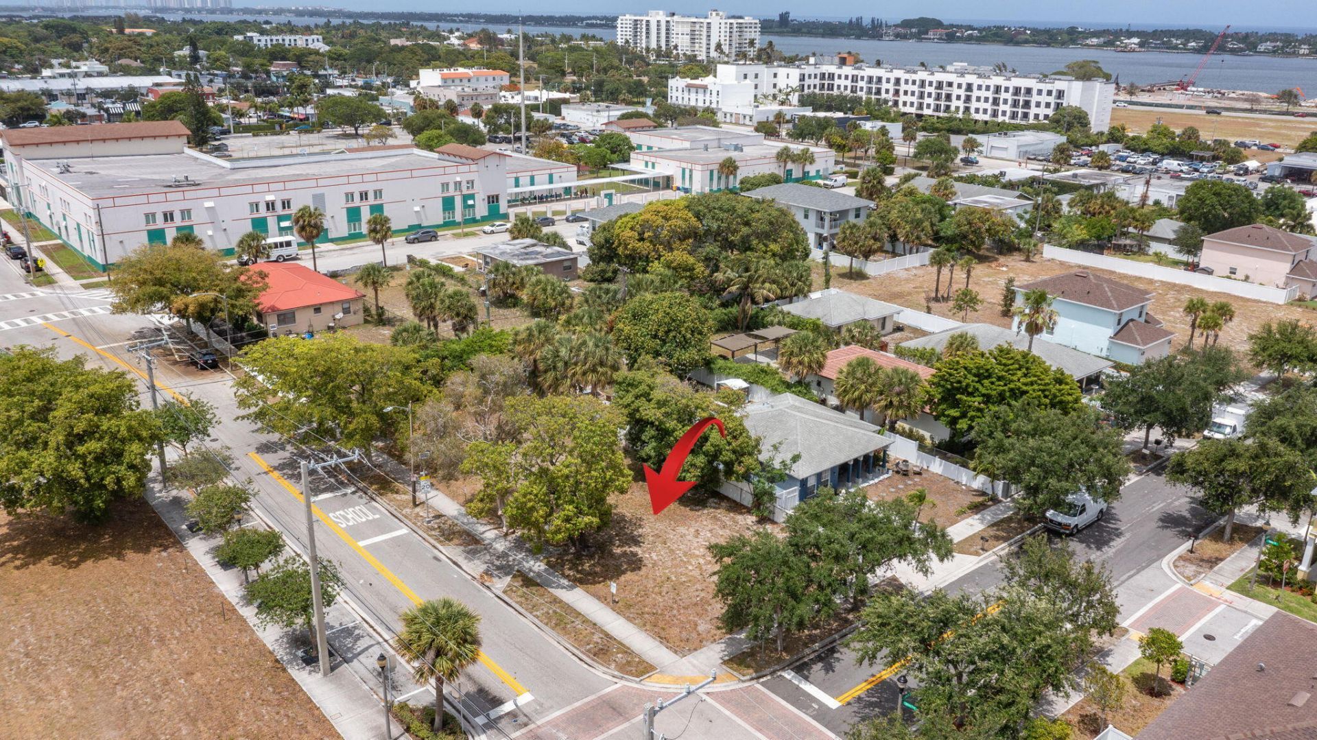 447 20th Street, West Palm Beach, FL 33407 Photo