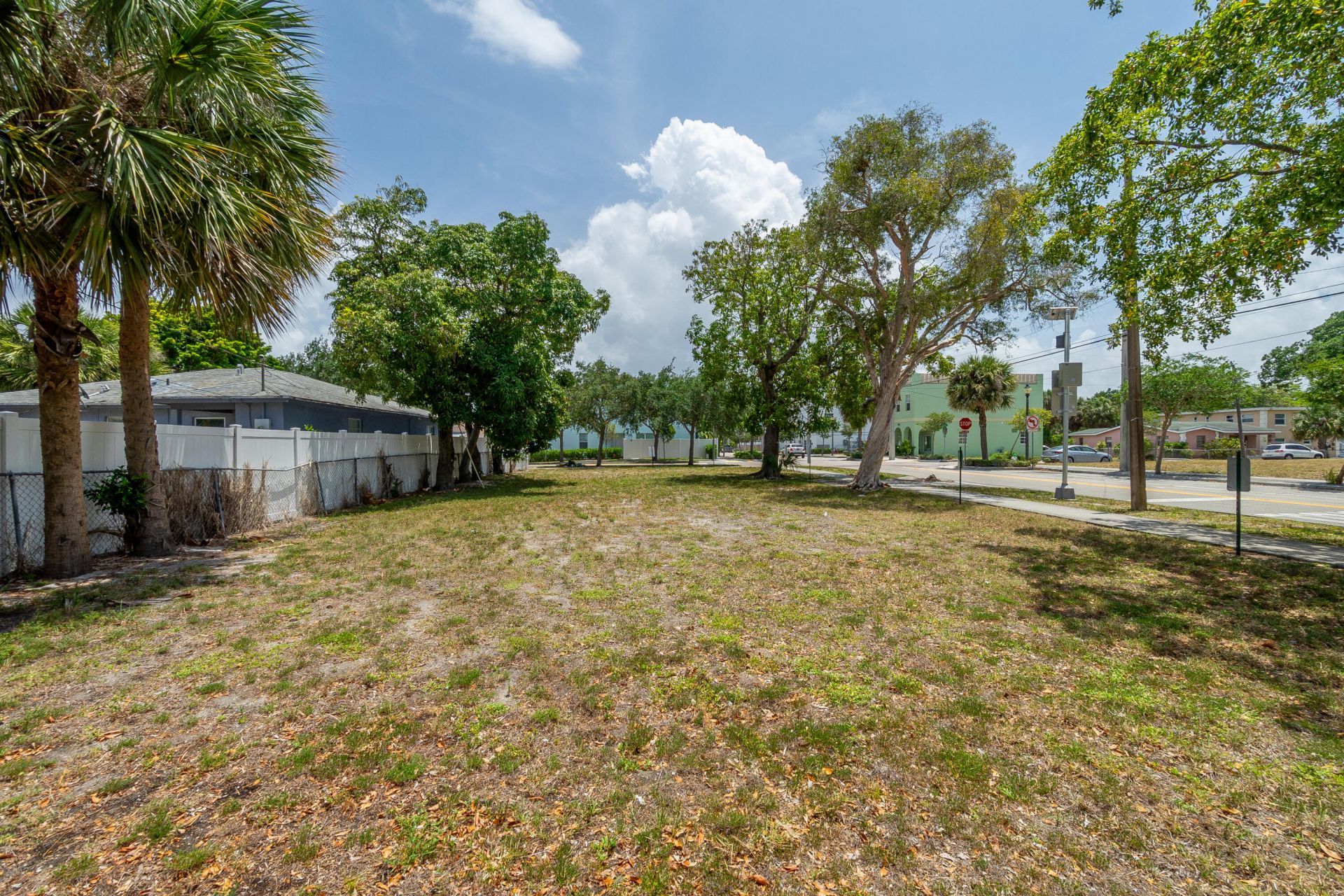 447 20th Street, West Palm Beach, FL 33407 Photo