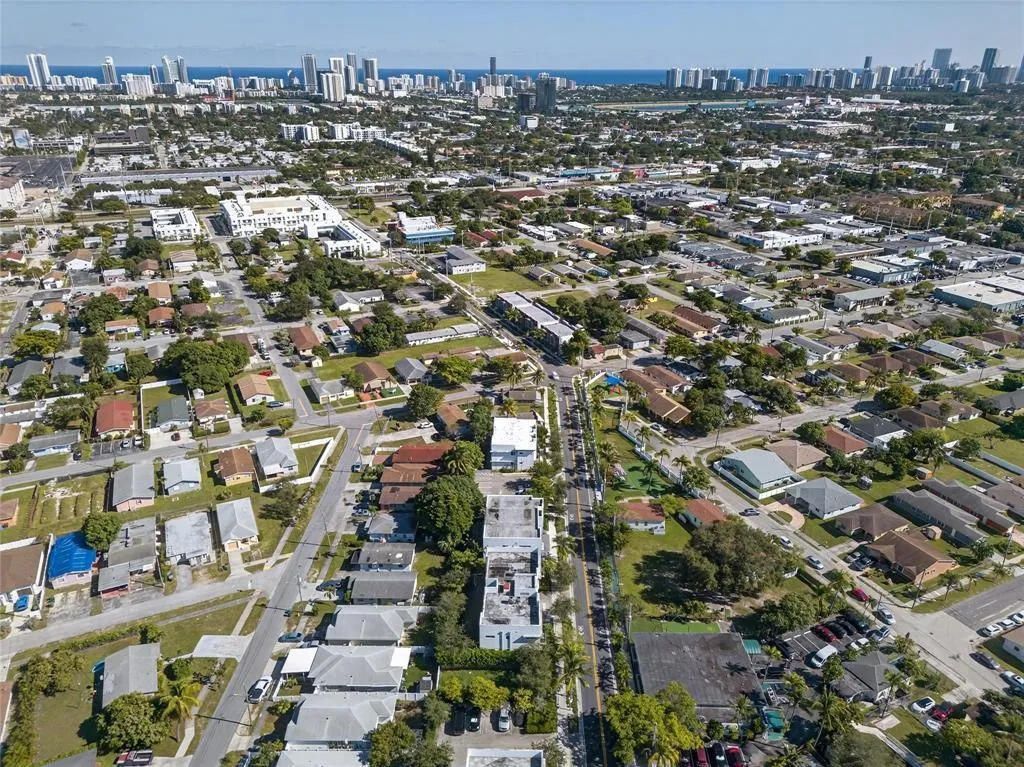 514 Foster Road, Hallandale Beach, FL 33009 Photo