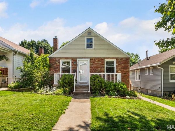1464 Graham Street, St Louis, MO 63139