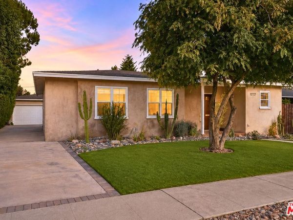 12727 La Maida Street, Valley Village, CA 91607
