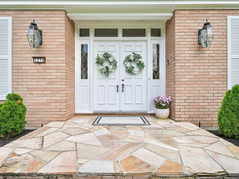1270 Balmoral Drive, Cincinnati, OH 45233 Photo 3