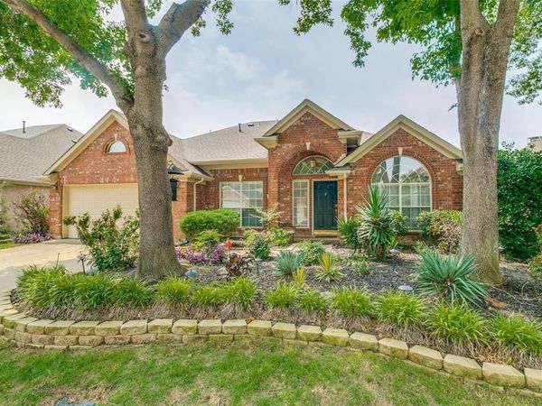 104 Dorsett Drive, Irving, TX 75063