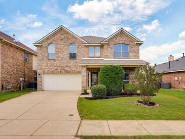 4204 Bridgestone Drive, Fort Worth, TX 76123