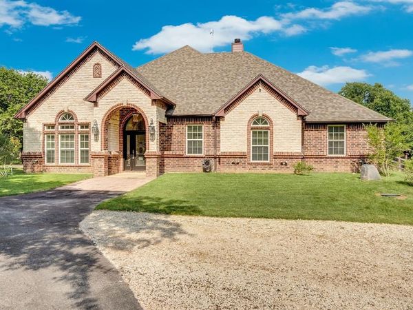 533 County Road 414, Cleburne, TX 76031