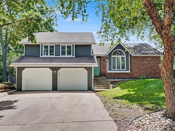 3605 Riverview Road, Lawrence, KS 66049