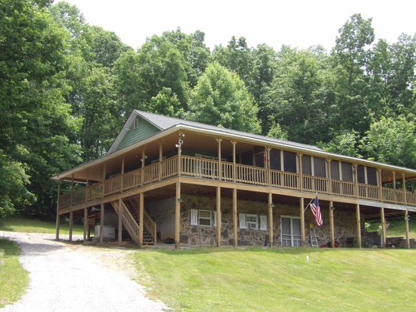 716 Fern Hill Road, Pikeville, TN 37367
