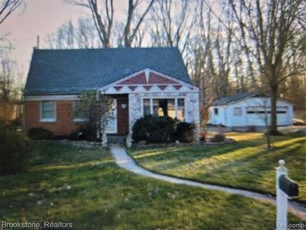 30875 Fargo Street , Livonia, MI 48152
