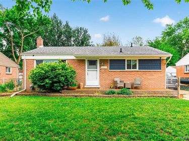 30533 Hiveley Street, Westland, MI 48186