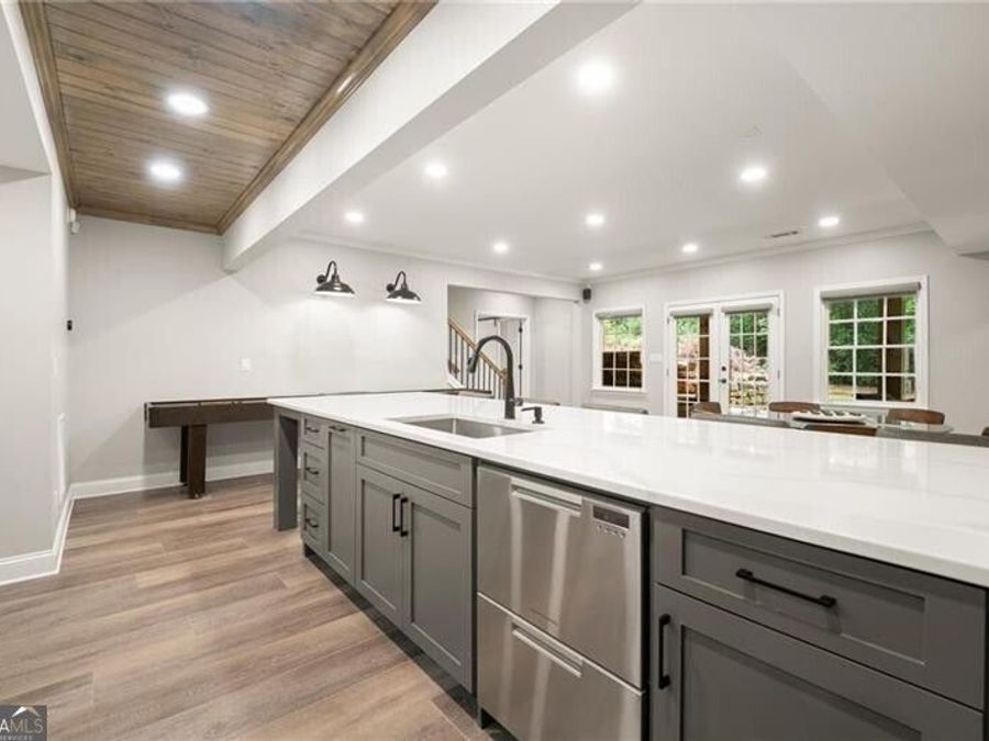 Property Image 64