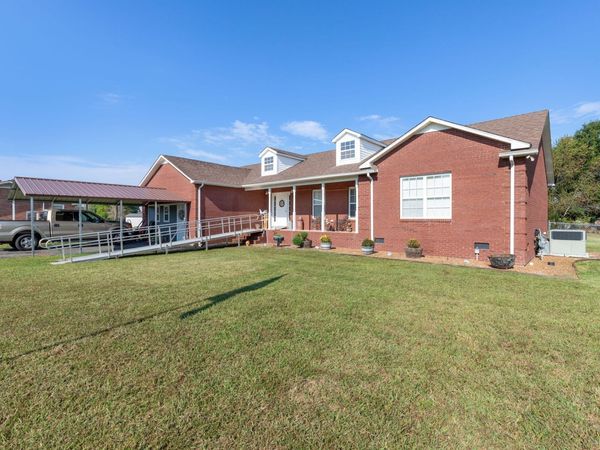 493 Maple Springs Rd , Manchester, TN 37355