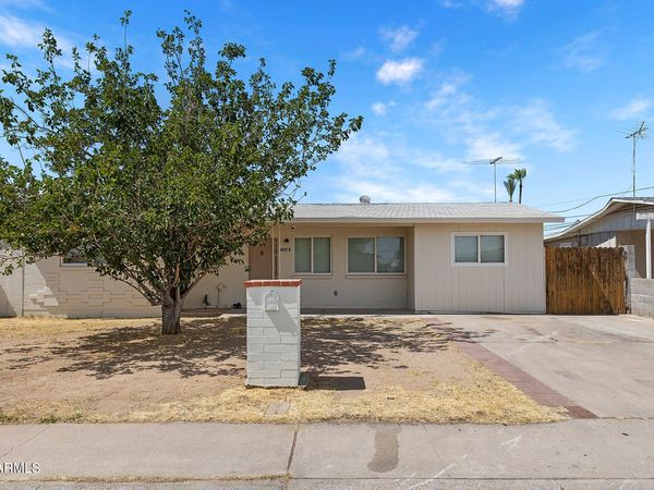 2246 W SIERRA Street, Phoenix, AZ 85029