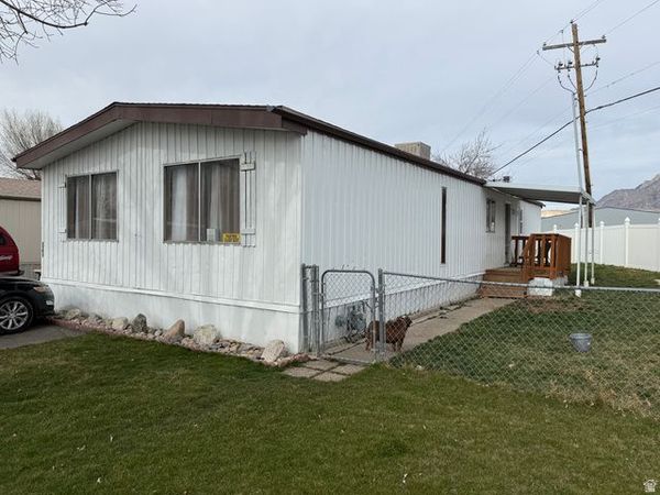 2491 N HIGHWAY 89 N, Pleasant View, UT 84404
