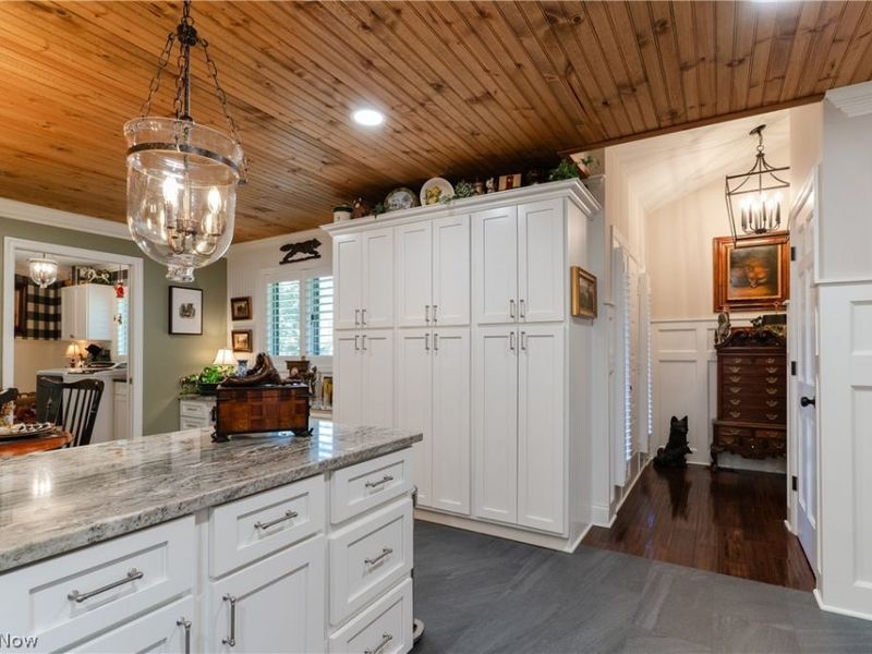 6782 windward hills Drive , Brecksville, OH 44141 Photo 13