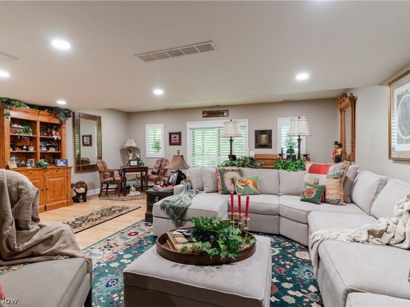 6782 windward hills Drive , Brecksville, OH 44141 Photo 35