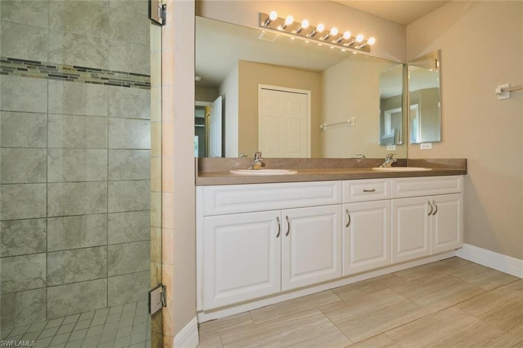 235 SW 12th St , Cape Coral, FL 33991 Photo