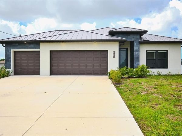 1918 SW 1st ST , CAPE CORAL, FL 33991