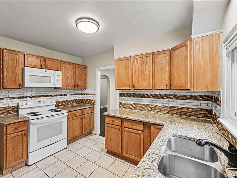 2719 Earlham Drive, Dayton, OH 45406 Photo 8