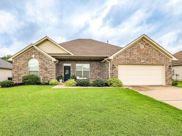 2209 Magna Carta Lane , Bryant, AR 72022