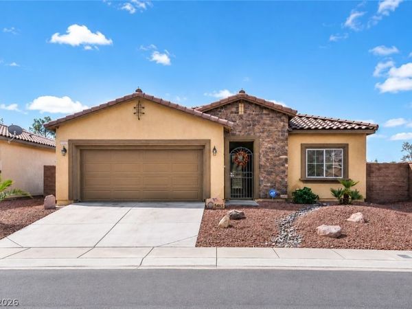 5465 Finestra Street, Pahrump, NV 89061