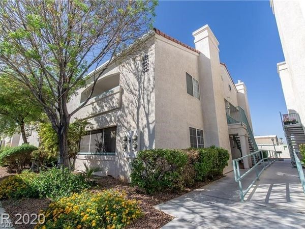2725 S Nellis Boulevard, Unit 1041, Las Vegas, NV 89121