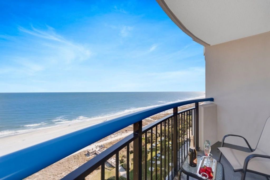 2300 N Ocean Blvd. N  Photo 23