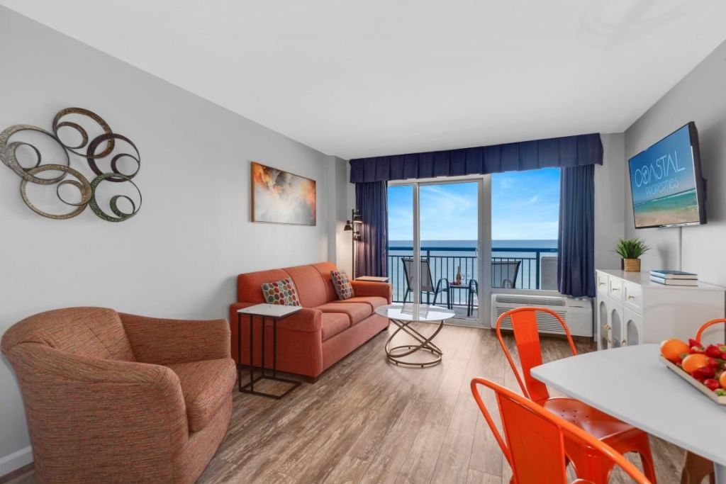2300 N Ocean Blvd. N  Photo 6