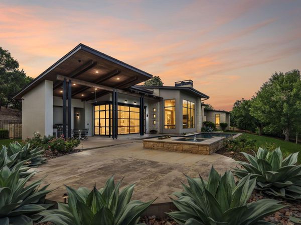 8708 Acuarela CT, Austin, TX 78735