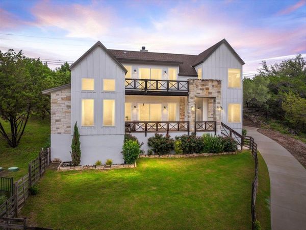 22308 Shotts DR, Spicewood, TX 78669