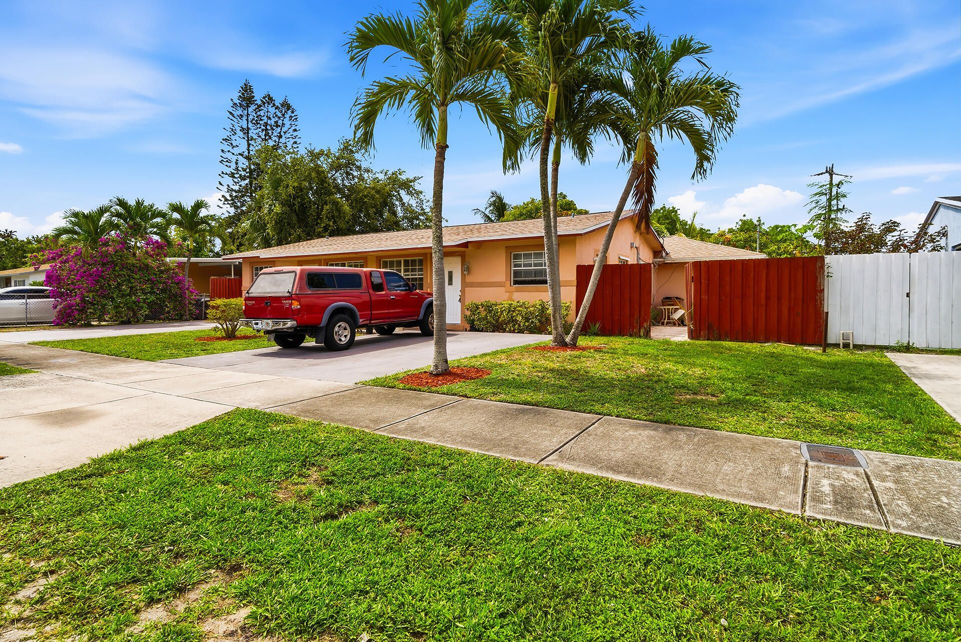 550 NE 37th Street, Unit 1-2, Pompano Beach, FL 33064 Photo