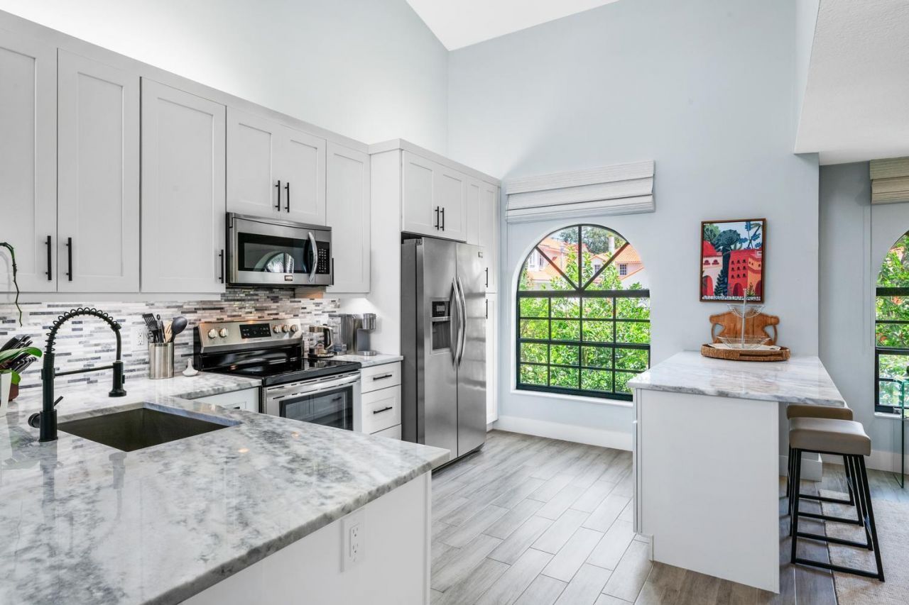 13549 Fountain View Boulevard, Wellington, FL 33414 Photo