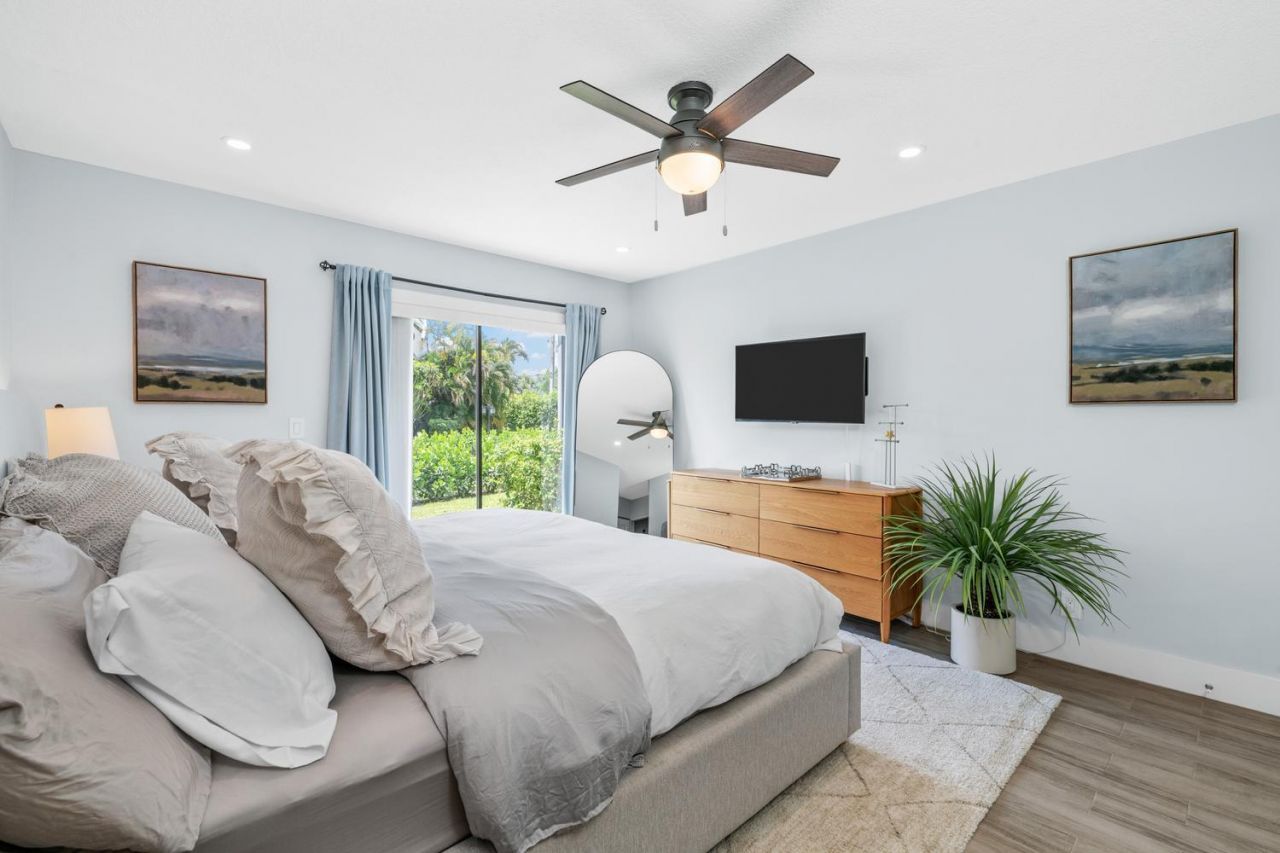 13549 Fountain View Boulevard, Wellington, FL 33414 Photo