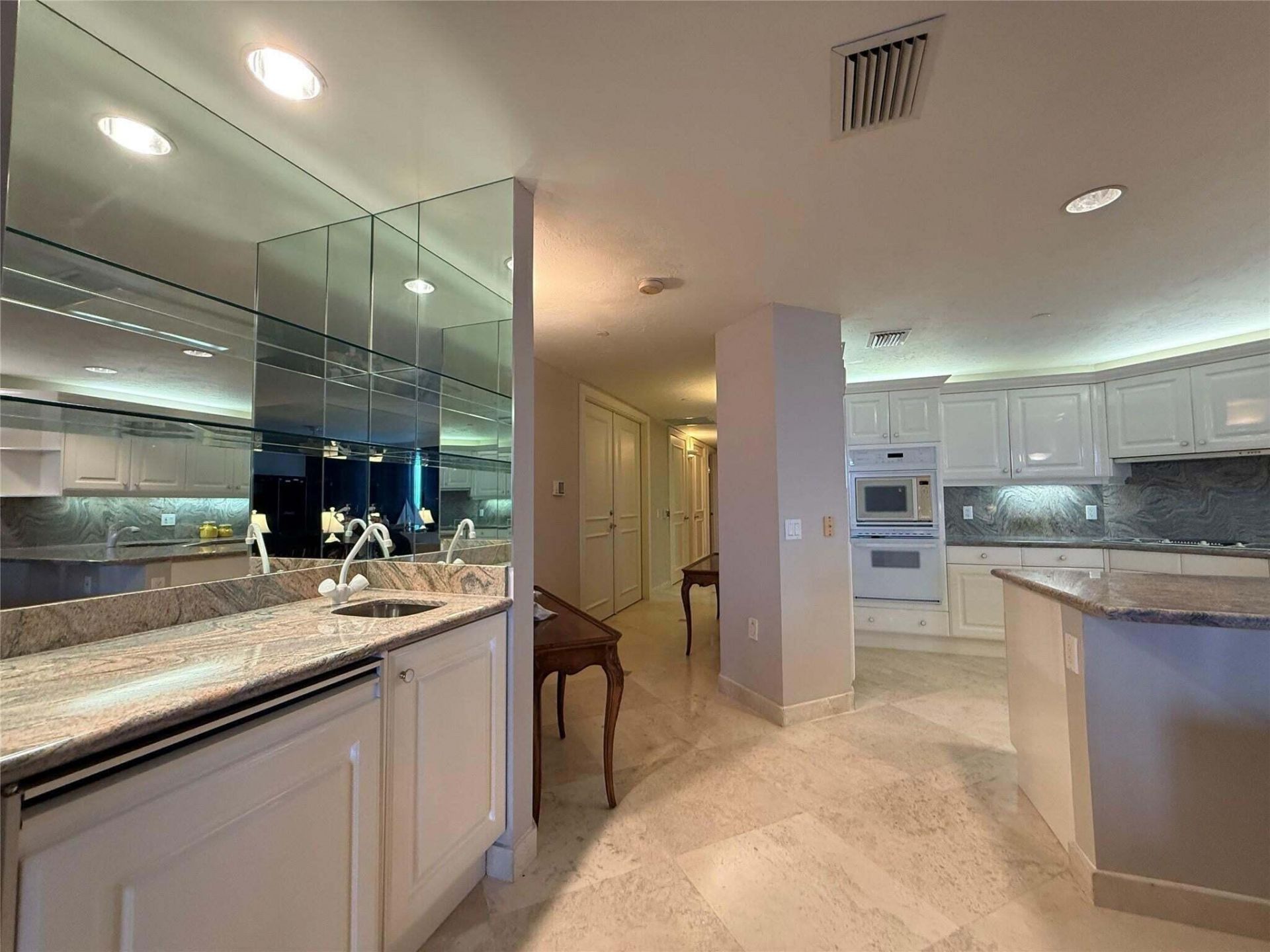 800 Ocean Drive, Unit 1104, Juno Beach, FL 33408 Photo