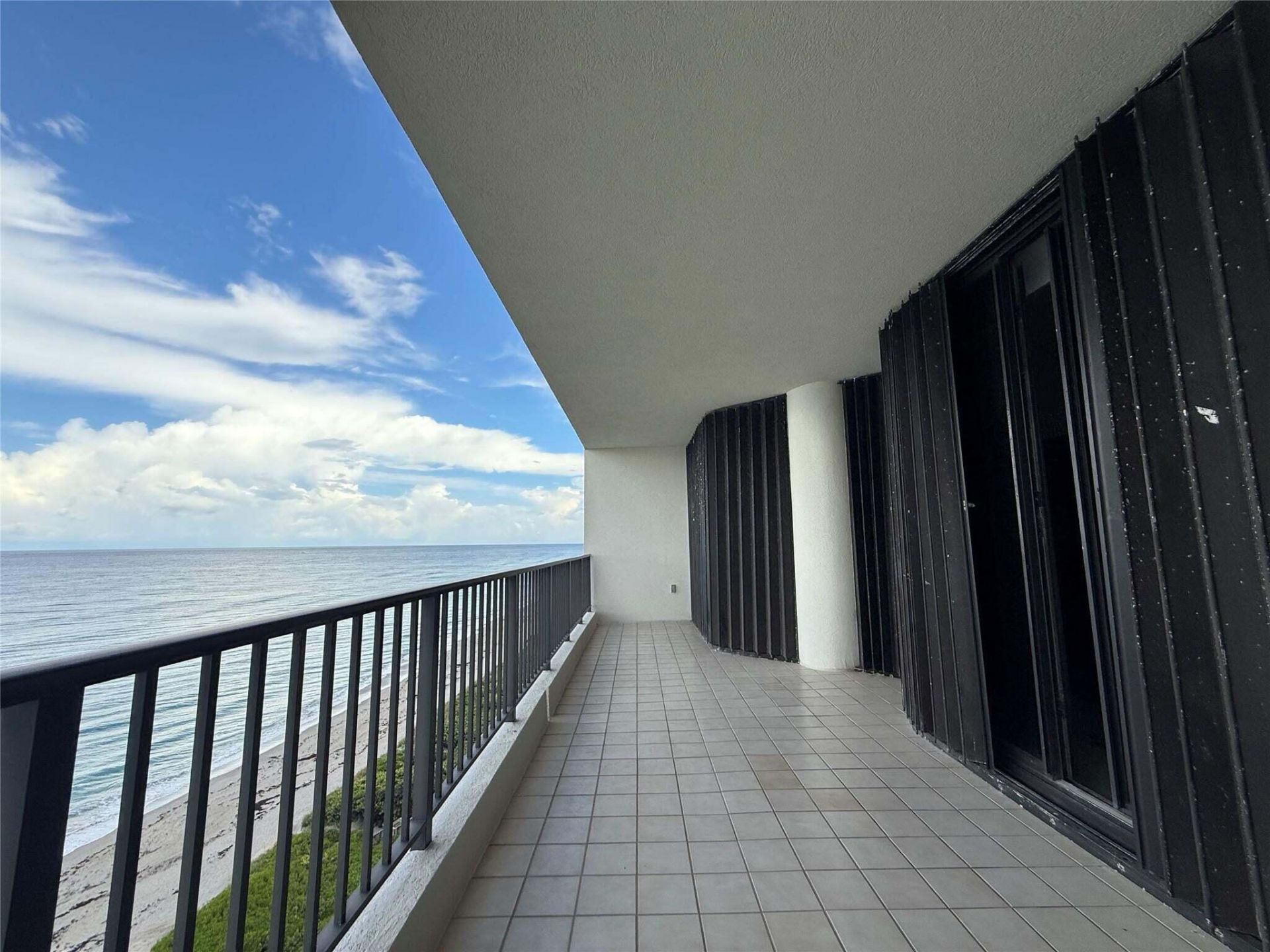 800 Ocean Drive, Unit 1104, Juno Beach, FL 33408 Photo