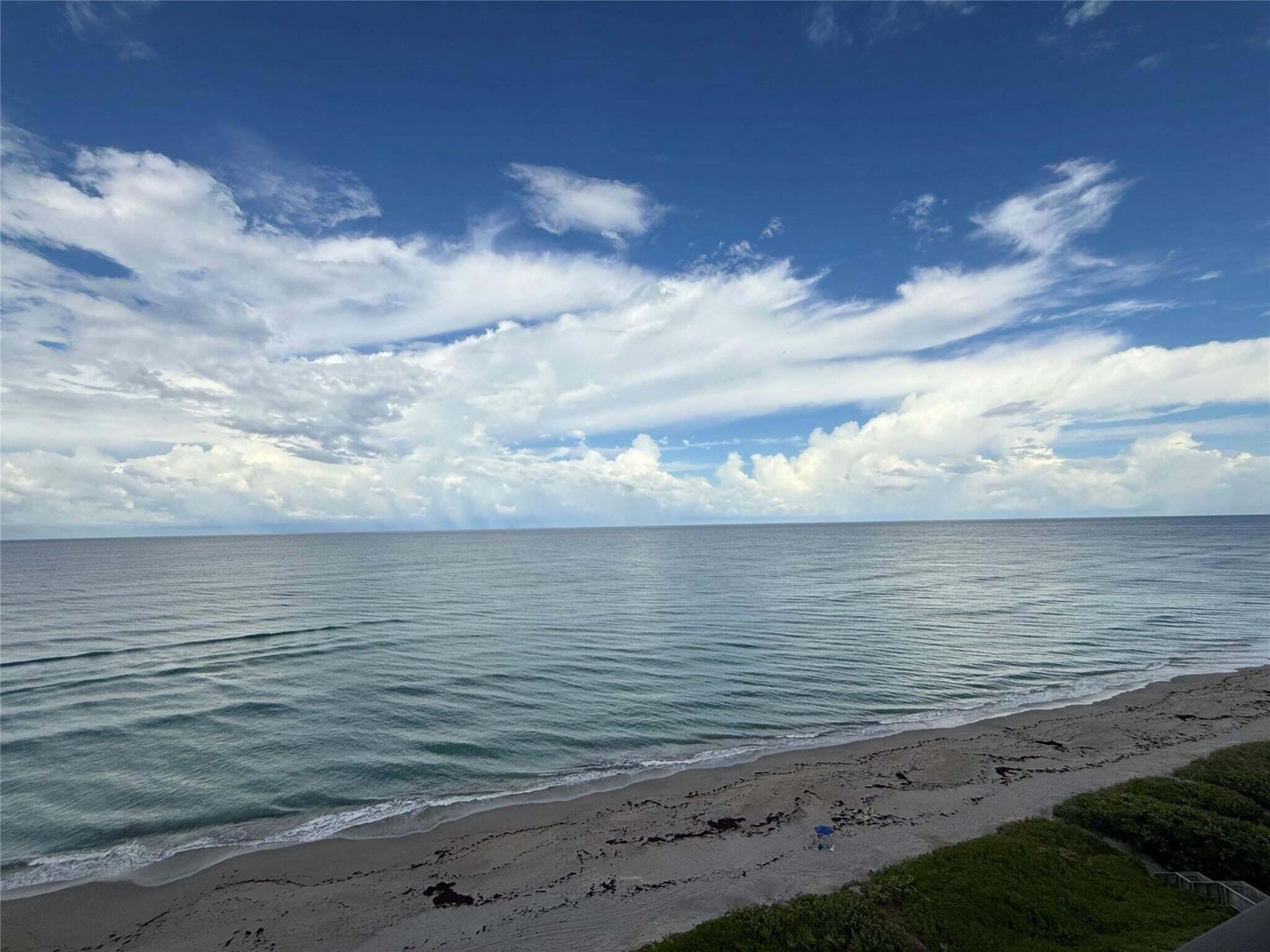 800 Ocean Drive, Unit 1104, Juno Beach, FL 33408 Photo