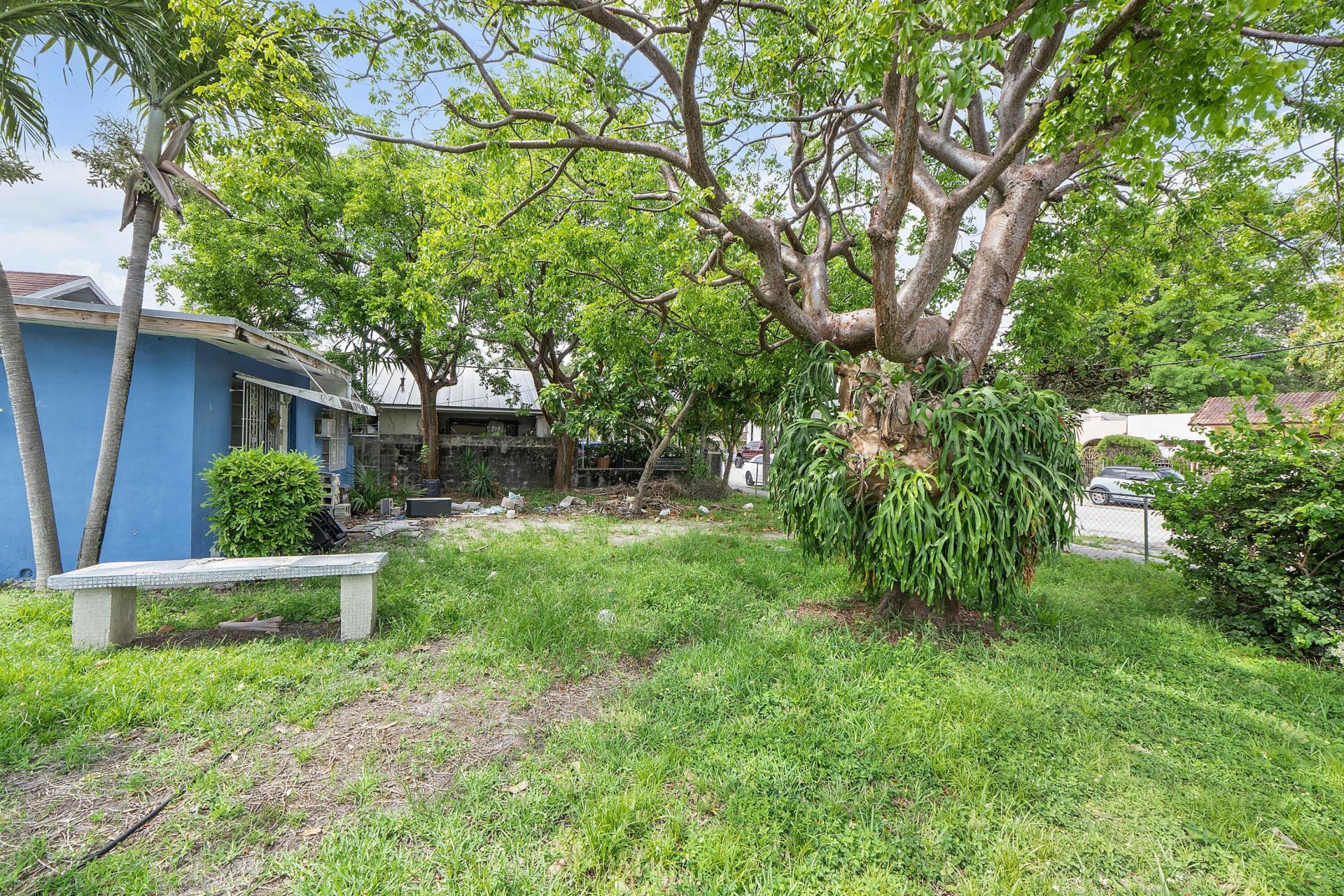 2476 NW 15th Street, Miami, FL 33125 Photo