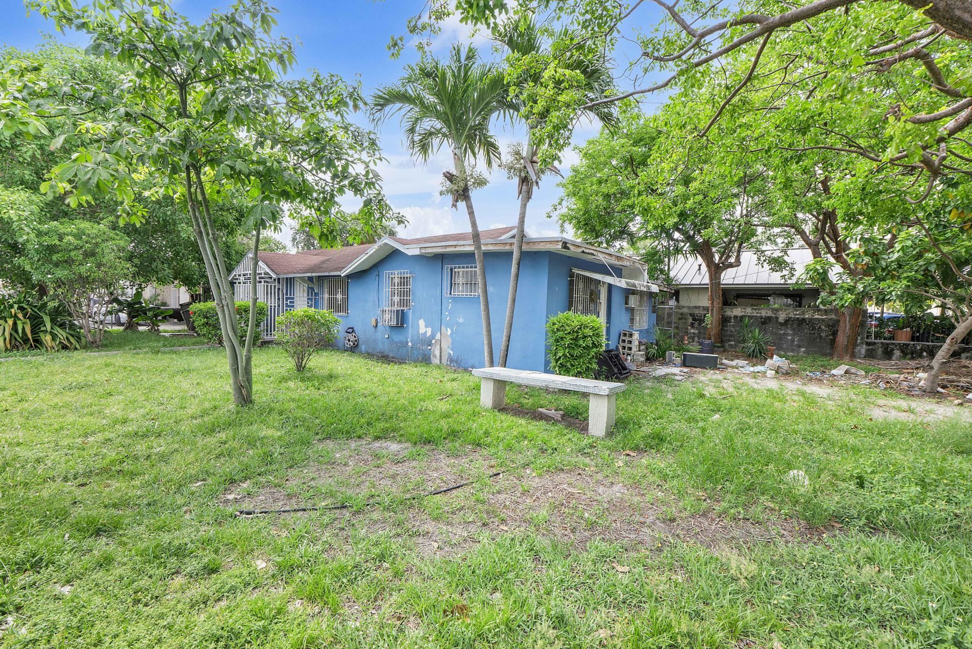 2476 NW 15th Street, Miami, FL 33125 Photo