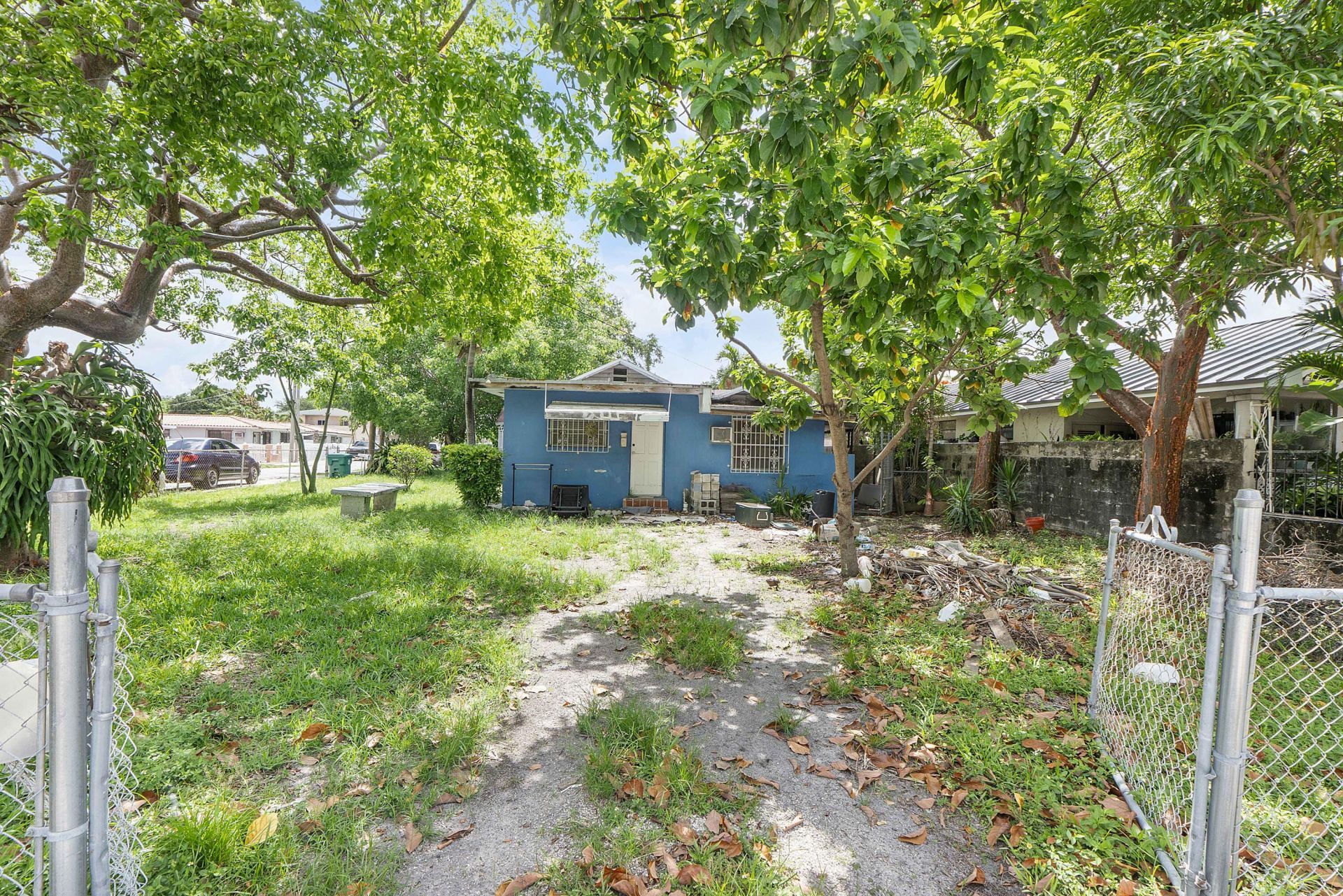 2476 NW 15th Street, Miami, FL 33125 Photo