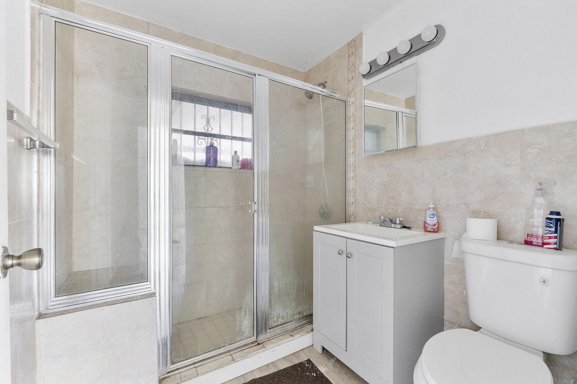 2476 NW 15th Street, Miami, FL 33125 Photo