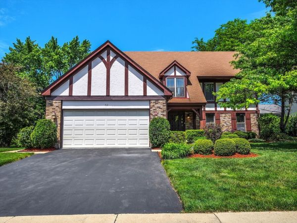 312 W Brampton Lane , Arlington Heights, IL 60004
