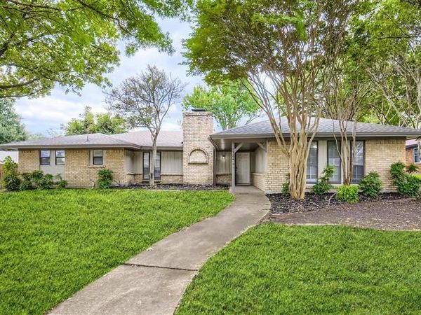 1724 Midcrest Drive, Plano, TX 75075