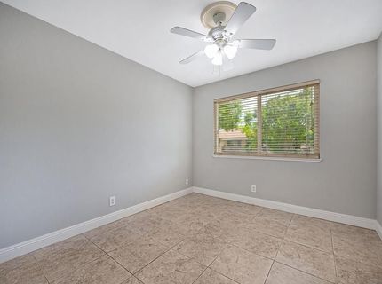 5160 Connecticut Dr #4, Unit 4, Sacramento, CA 95841 Photo